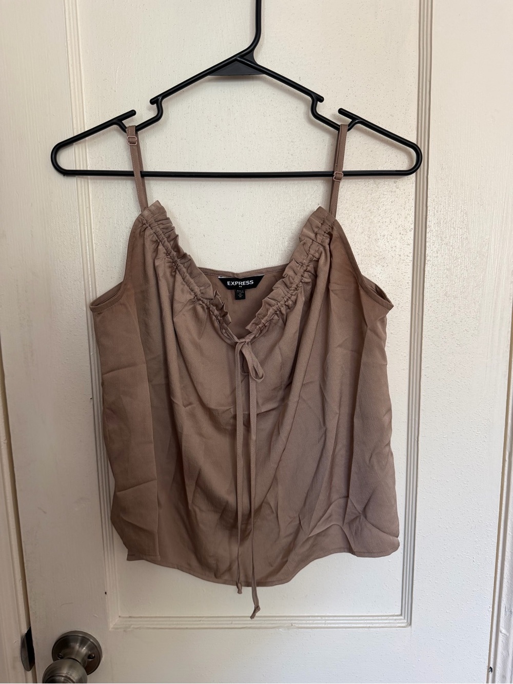 Express Taupe Tie-Front Ruffle Cami. Spaghetti Straps. Great condition. Size M